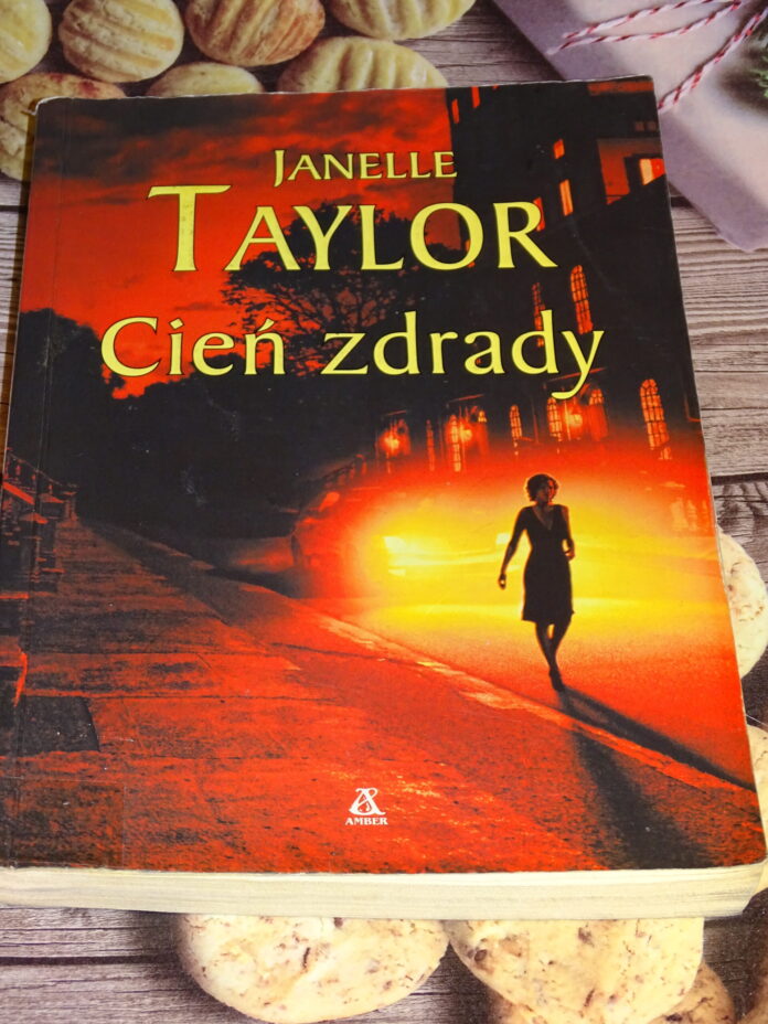 CIEŃ ZDRADY CIEŃ ZDRADY