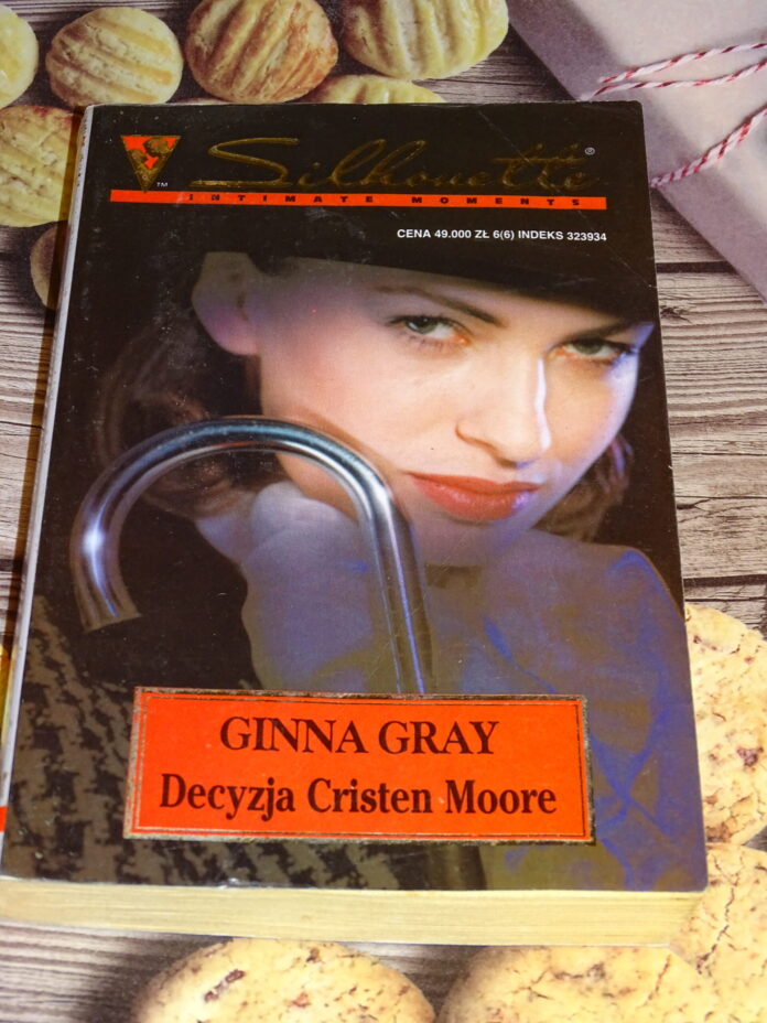DECYZJA CRISTEN MOORE DECYZJA CRISTEN MOORE